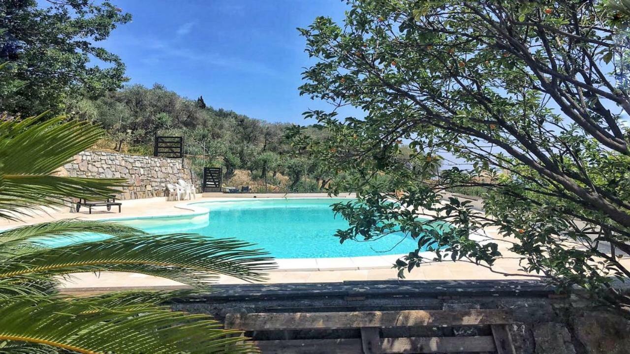Ue Marin Villa Cervo Bagian luar foto